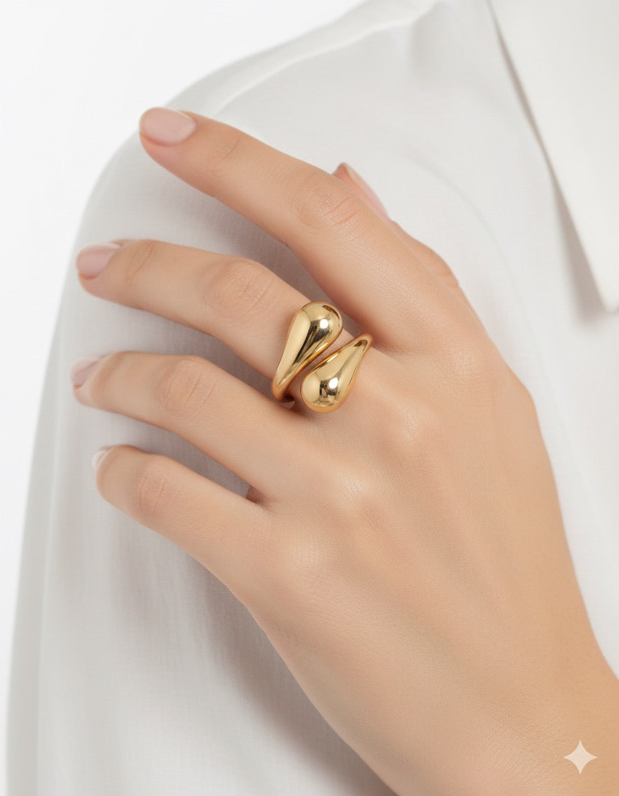 The Aurora Flow Ring